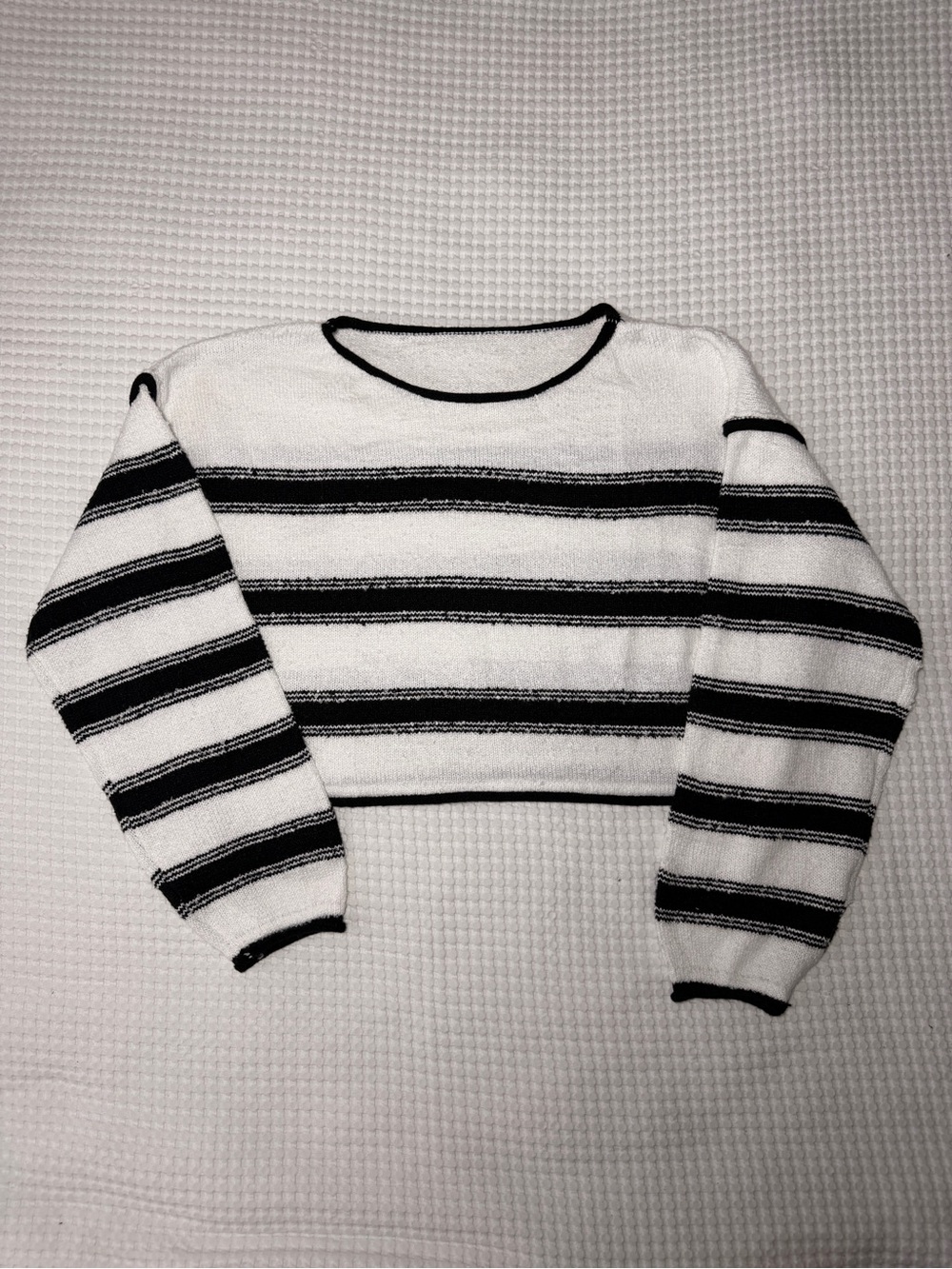 Like New Black & White Striped Cropped Sweater